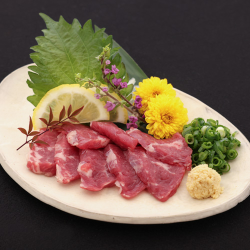 Lean horse meat sashimi